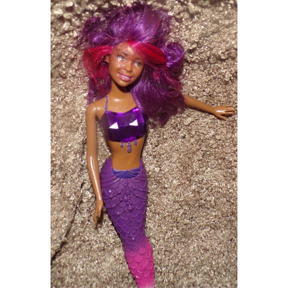 Mattel Barbie Nikki AA Jewel Dreamtopia Mermaid Purple hair pink streaks